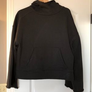 Alo hoodie